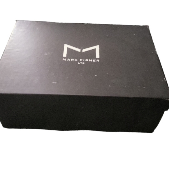 Marc Fisher LTD Arthur White 8 M - Picture 6 of 6